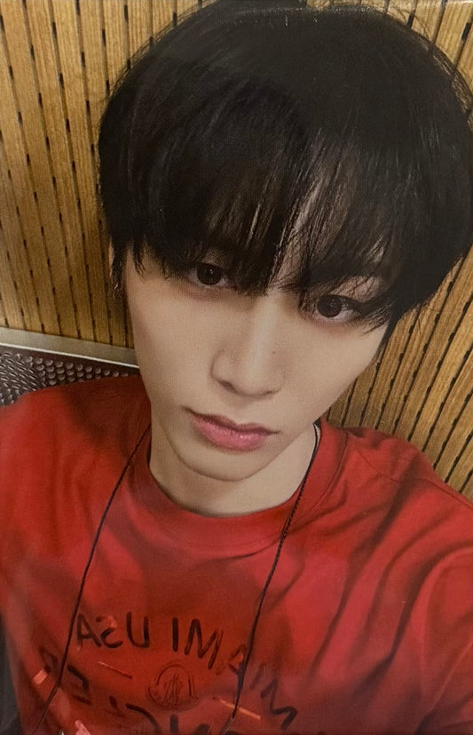 BOYNEXTDOOR - 'BBNEXDO OFFICIAL MD' Weverse Benefit Photocard