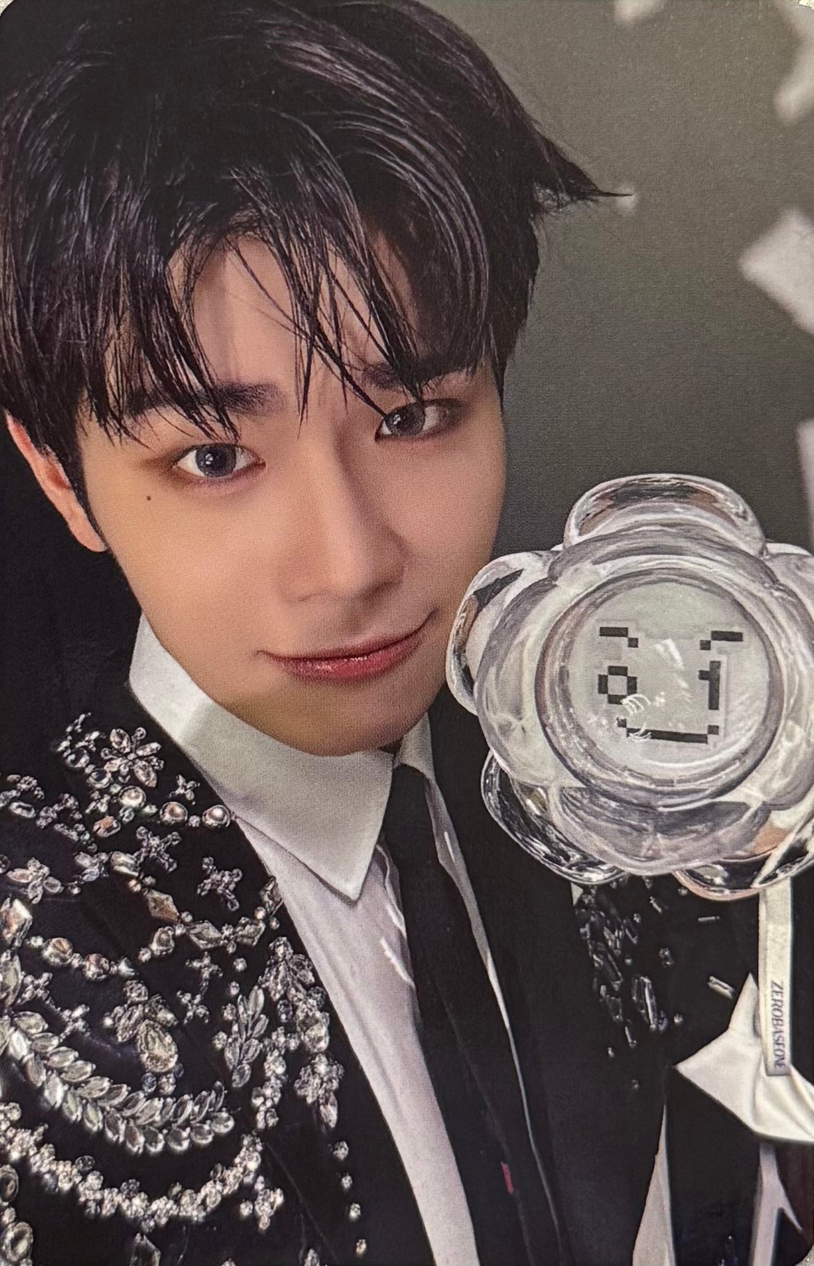 ZEROBASEONE - 'Timeless World 2024 The First Tour' MD Event Photocards