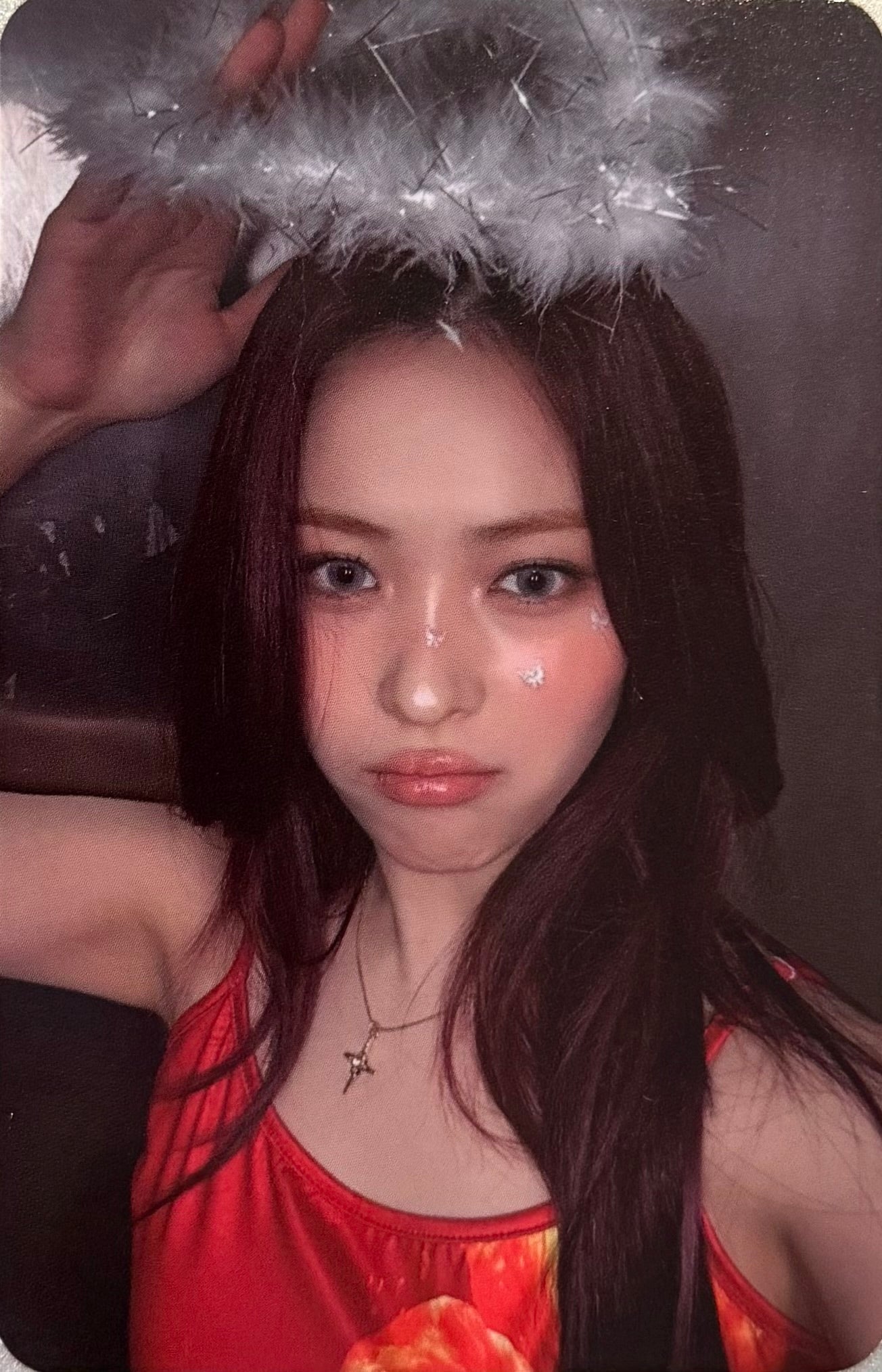 ITZY - 'Girls Will Be Girls' Special Edition MUSICPLANT Pre-Order Benefit Photocards