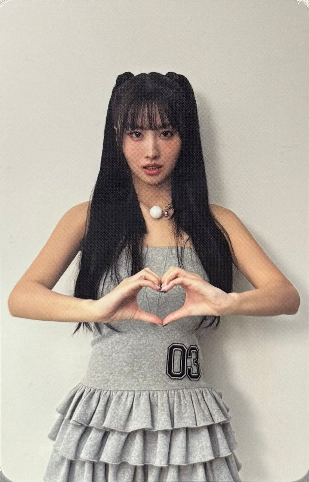 TWICE - 'Strategy' Digipack Album Photocards