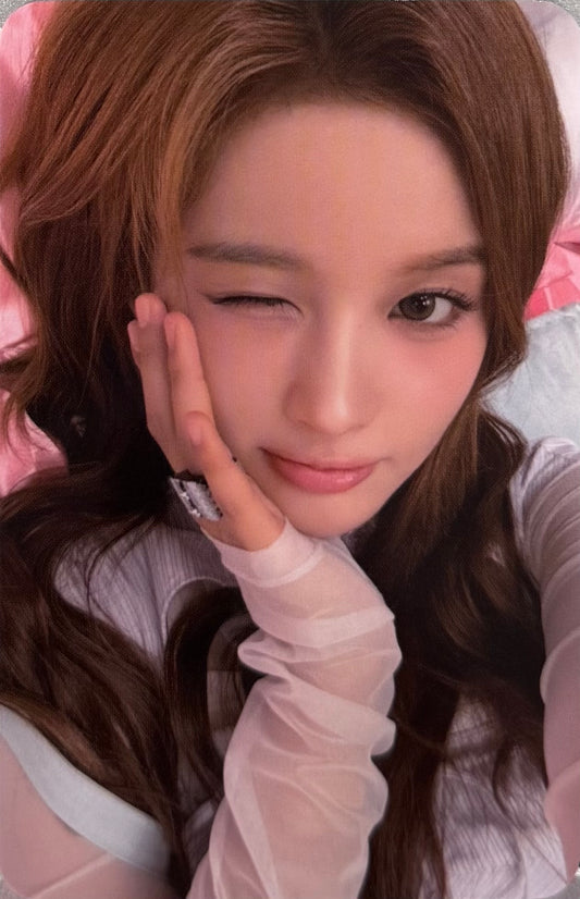 NMIXX - '2026 SEASON'S GREETINGS' Everline Pre-Order Benefits Photocards