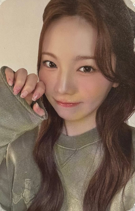 NiziU - 'LOVE LINE' MusicKorea Pre-Order Benefit Photocards