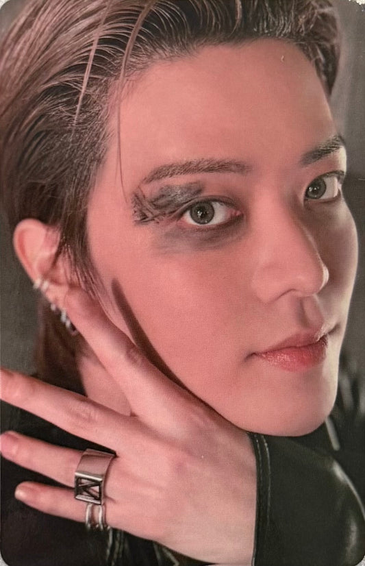 Yuta - 'Twisted Paradise' Pre-Order Benefit Photocards