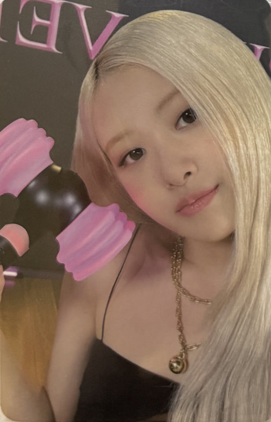 BLACKPINK - Official Light stick Pre-Order Benefit Photocard