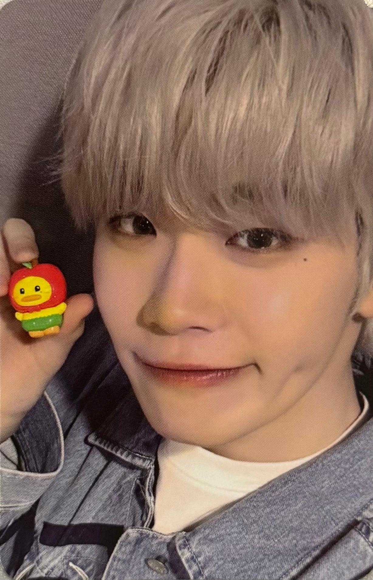 ZEROBASEONE -'ZERONI FRUITS EDITION' Line Friends Benefit Photocards