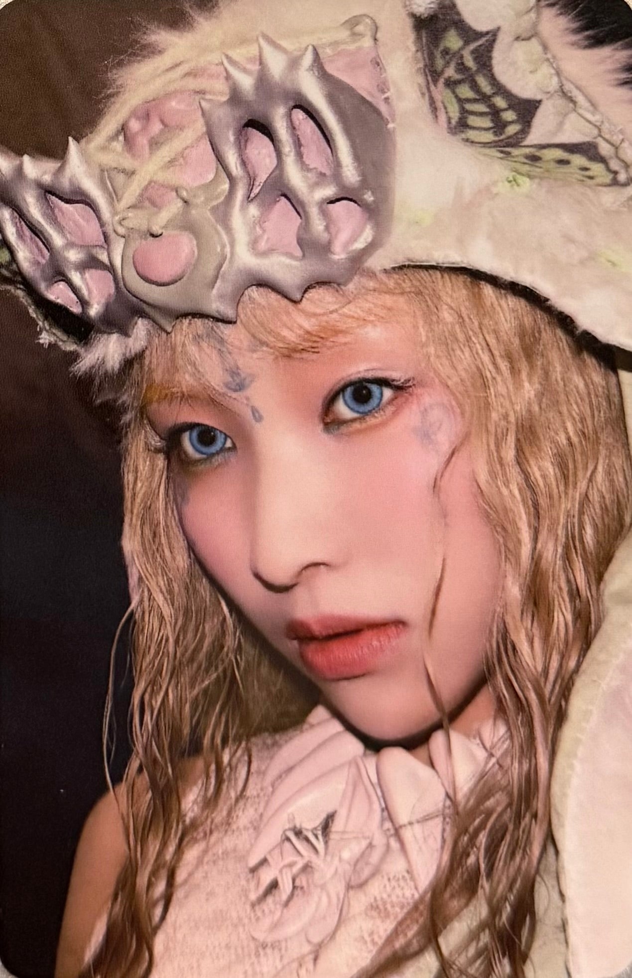 XG - 'AWE' Pre-Order Benefit Photocards