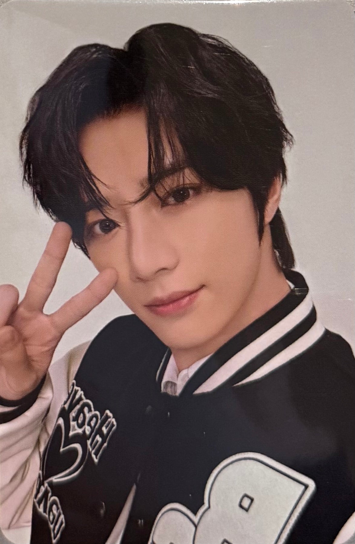 TXT - 'VR CONCERT BOX' Pre-Order Benefit Photocards