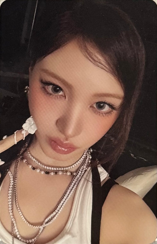 IVE - 'IVE SECRET' Starship Square Pre-Order Benefit Photocards
