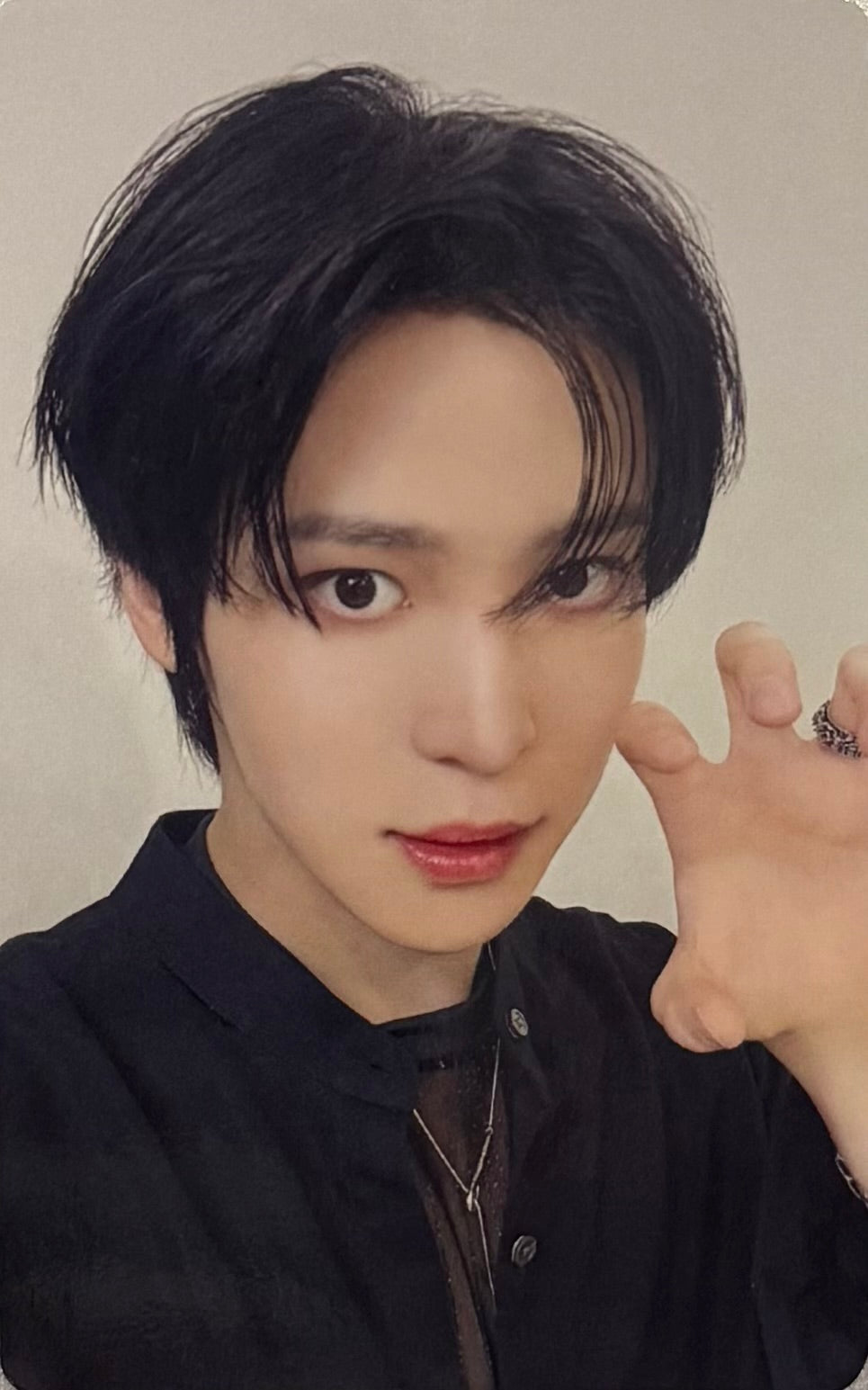 ATEEZ - 'Ashes to Light' Universal Music Pre-Order Benefit Photocards