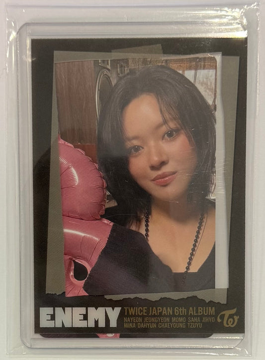 TWICE - 'ENEMY' JYP JAPAN STORE Benefit Photocards