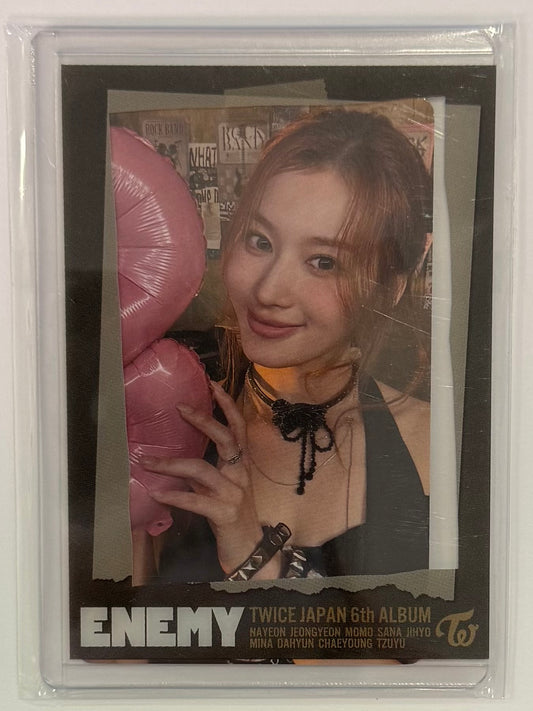 TWICE - 'ENEMY' JYP JAPAN STORE Benefit Photocards