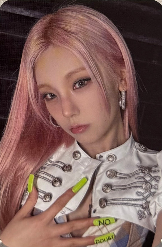ITZY - 'Motto' MusicKorea Pre-Order Benefit Photocards