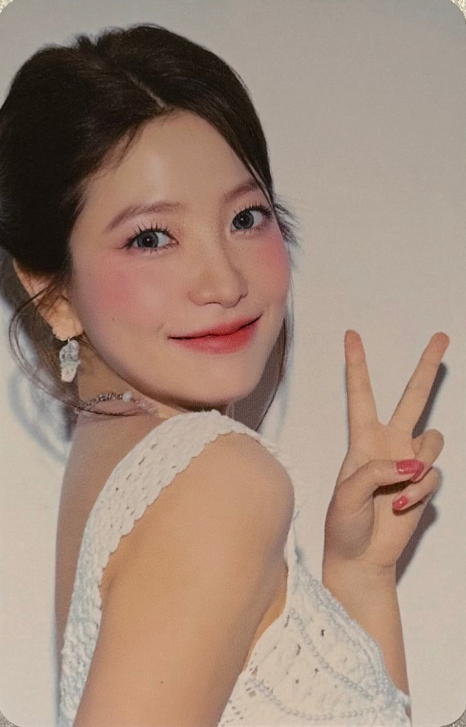 Red Velvet  - "2025 SEASON'S GREETINGS" Ktown4u Pre-Order Benefit Photocards