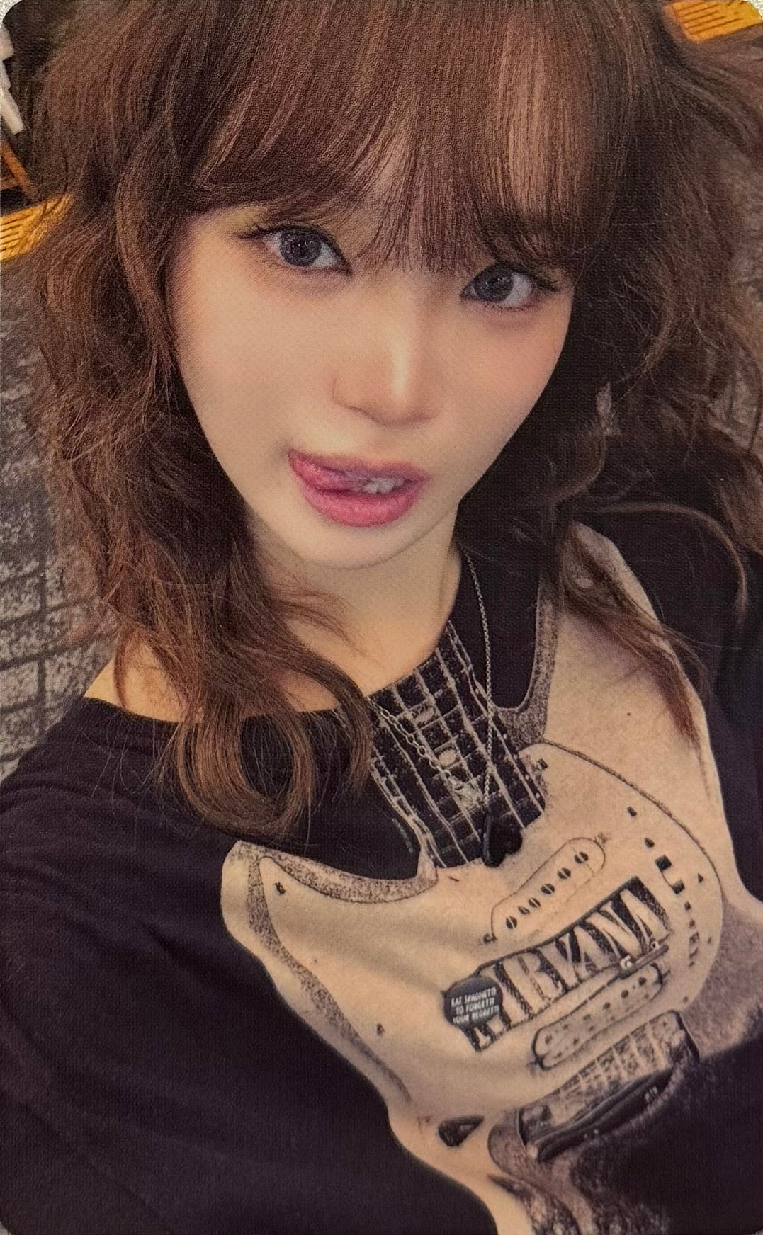 LE SSERAFIM - 'SPAGHETTI' Weverse Pre-Order Benefit Photocards