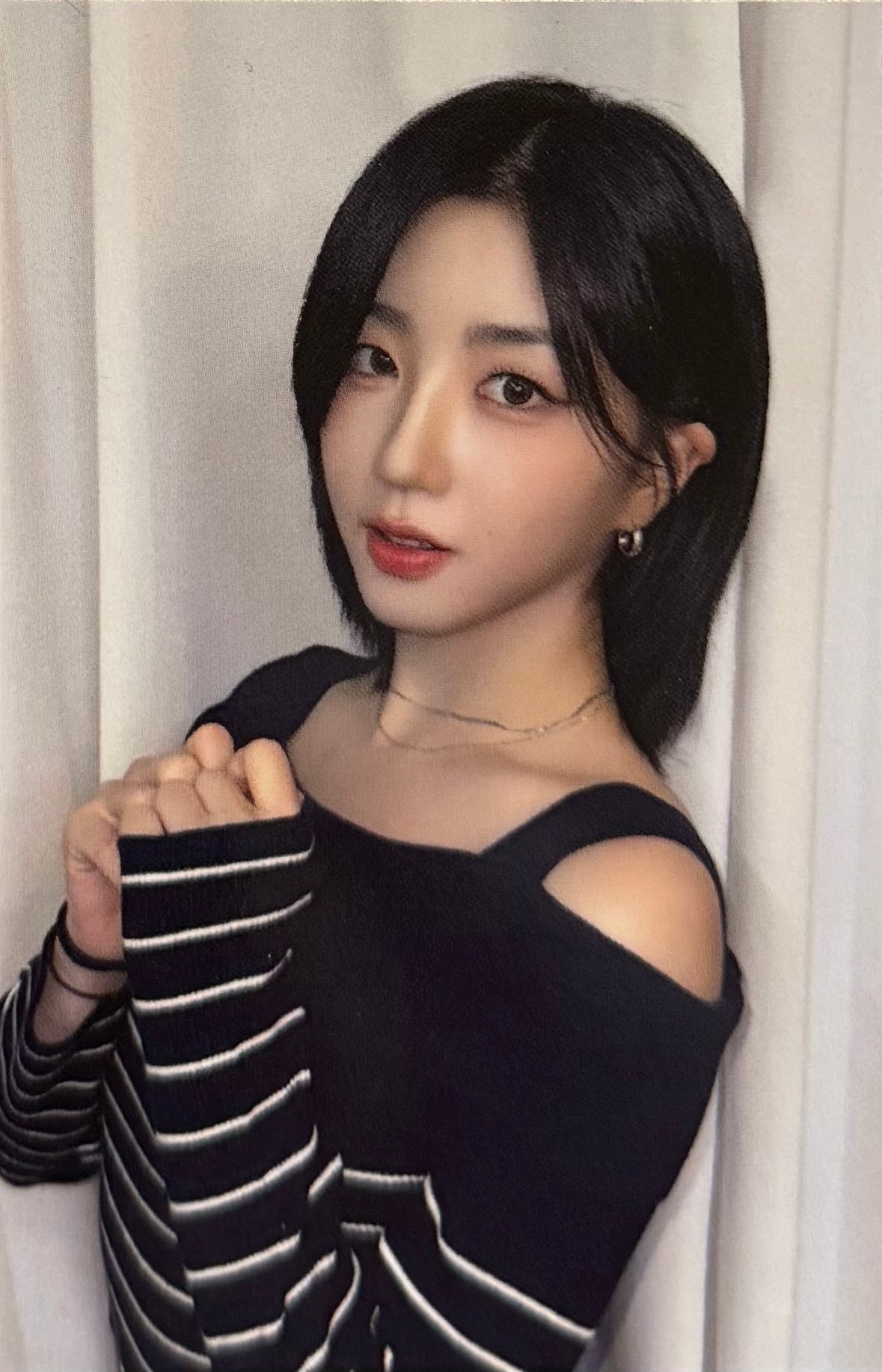 tripleS – '2025 SEASON’S GREETINGS tripleSchool' Pre-Order Benefit Photocards