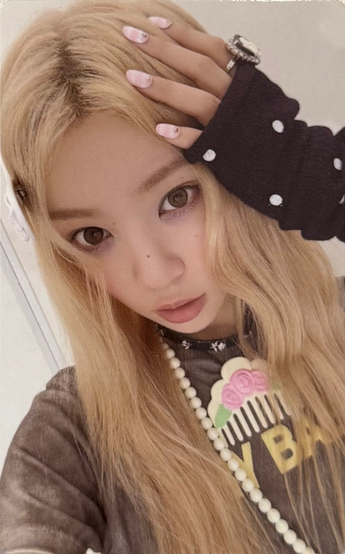 ILLIT  - 'NOT CUTE ANYMORE' Weverse Pre-Order Benefit Photocards