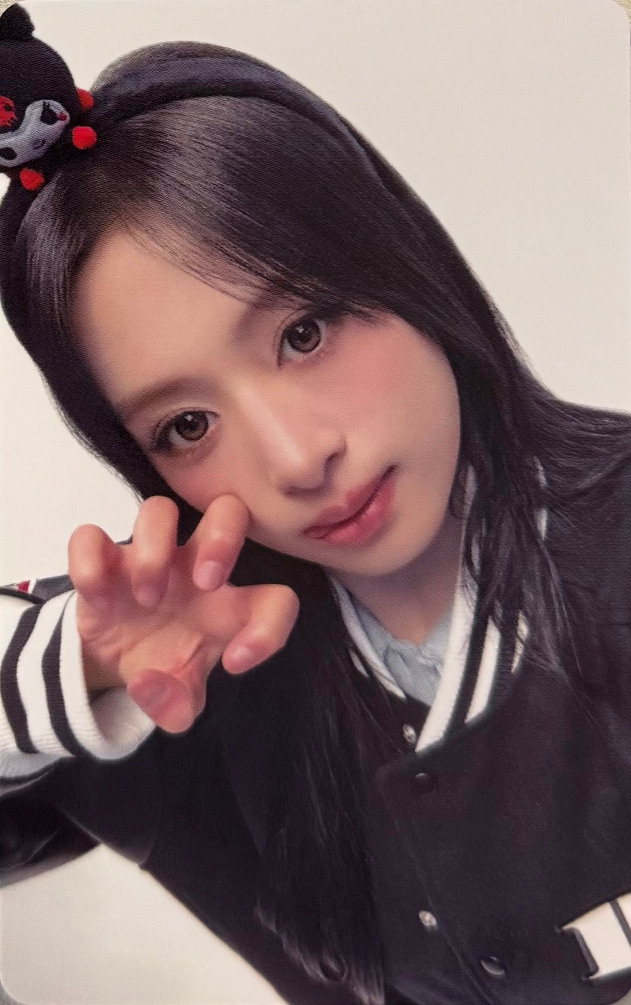 BABYMONSTER - 'BABYMONSTER X KUROMI TRADING CARD' Photocards