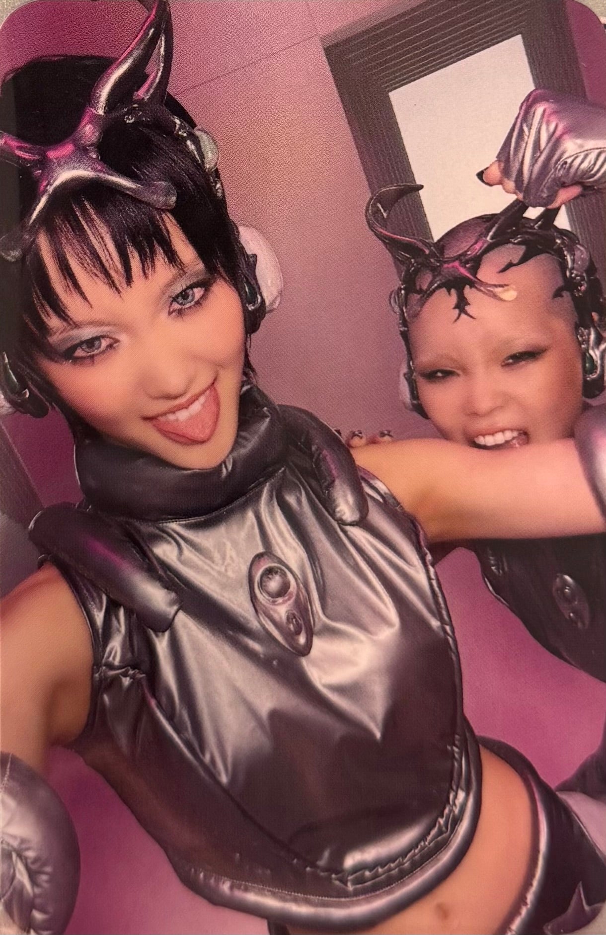 XG - 'THE CORE' UNIT Pre-Order Benefit Photocards