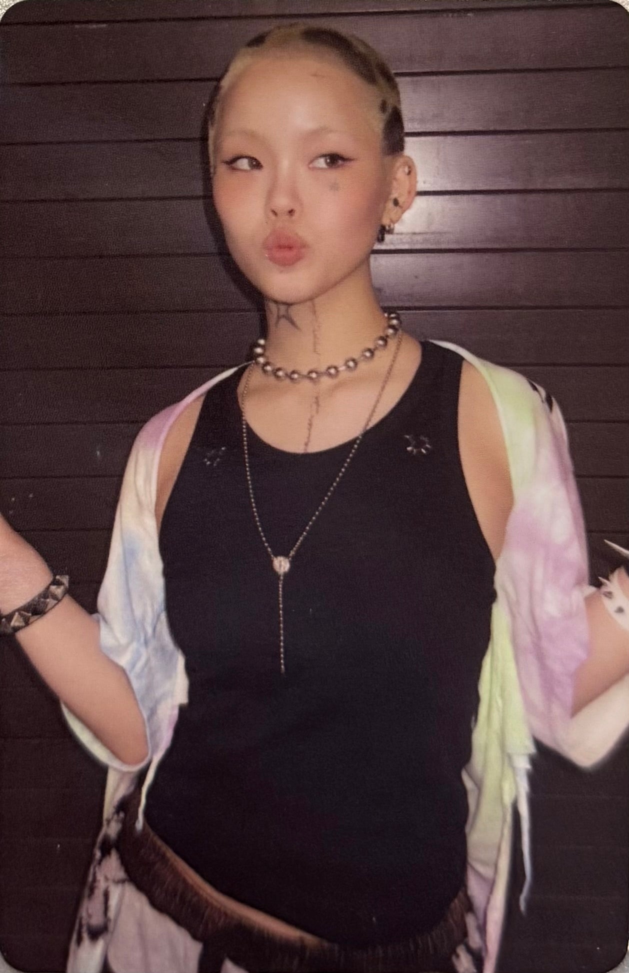 XG - 'MILLION PLACES' Pre-Order Benefit Photocards