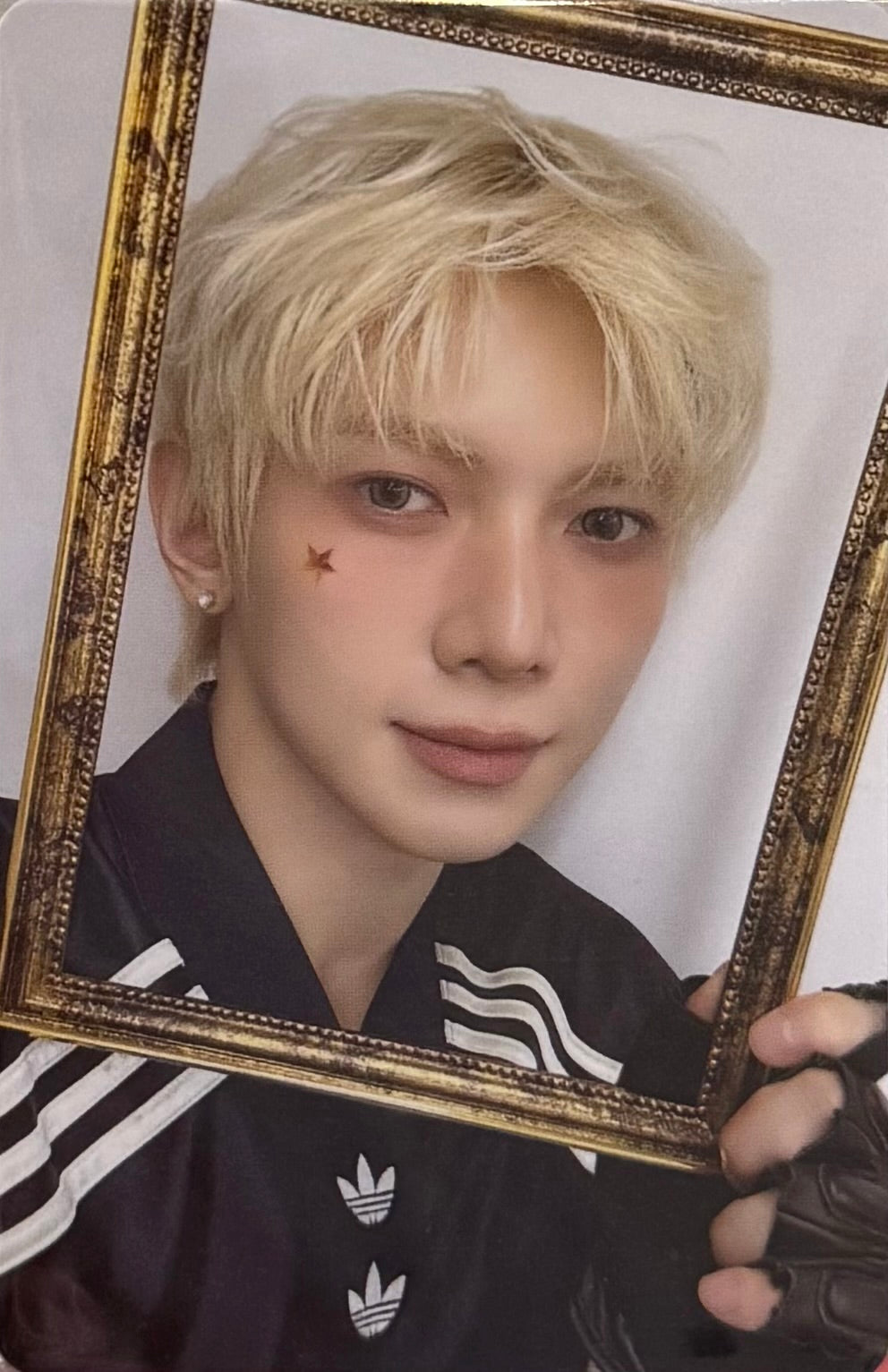 ATEEZ - 'ANITEEZ IN COLOR POP-UP' Benefit Photocards