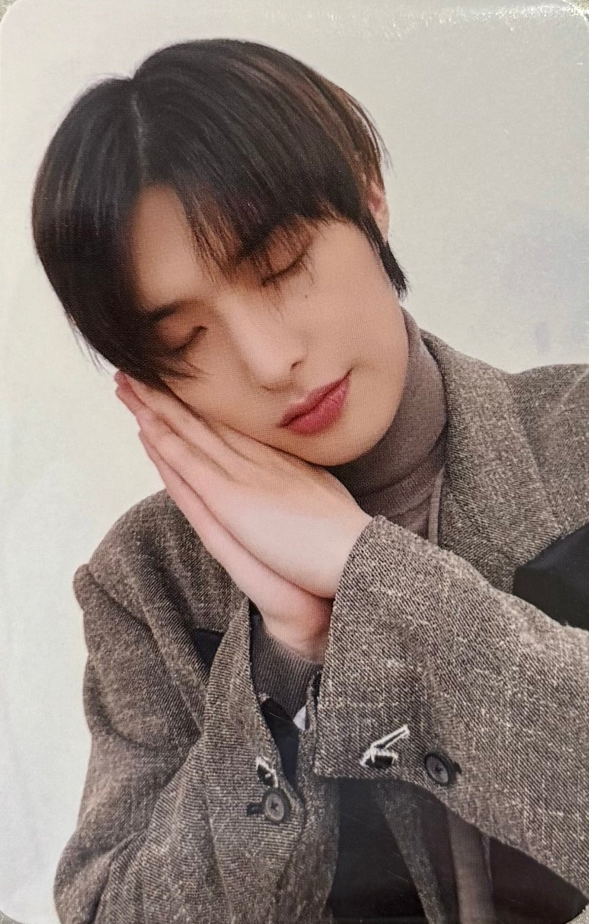 ATEEZ - 'ANITEEZ IN THE DREAMLAND' Official MD Benefit Photocards