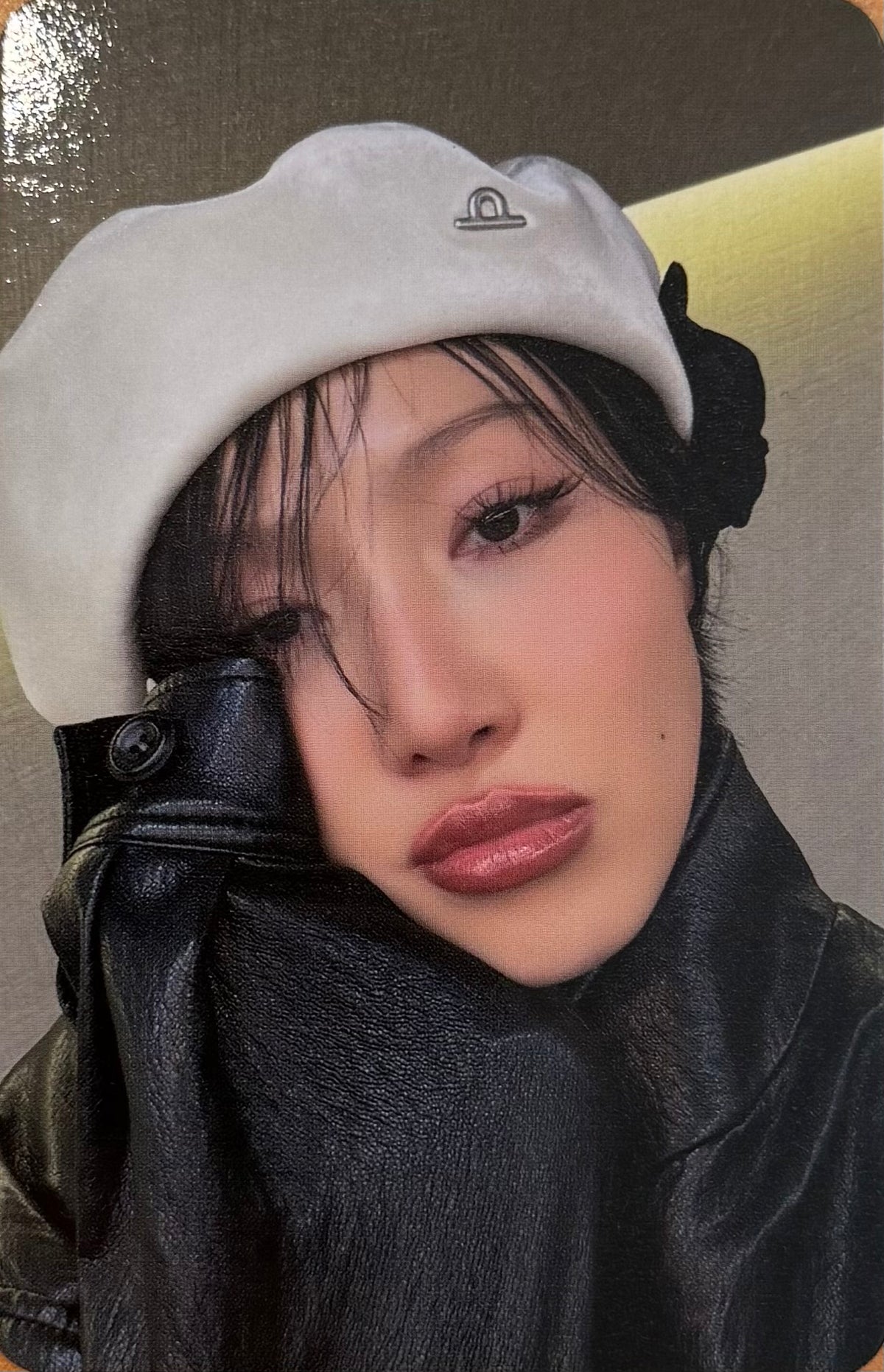 HWASA - 'SO CUTE PHOTOBOOK' Pre-Order Benefit Photocards